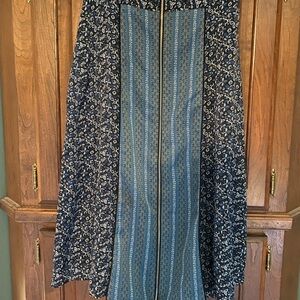 SUNO Navy and Blue Patterned A-Line Skirt
